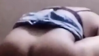 ¡mira Este Video Hd De Una Universitaria India De Grandes Tetas Recibiendo Una Buena Follada Anal De Su Profesor!