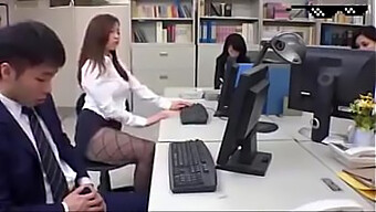 Hidden Camera Captures Steamy Office Sex With Asian Hotties