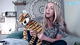 Blacked.Com - Carol Baskin Joe Exotic ควยดําใหญ่ใน Tiger King Parody