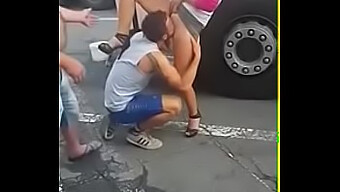 A Guy Sucks A Girl'S Pussy In Public