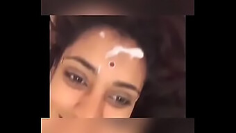 Uma Coleção De Caras Gays Indianos Recebendo Creme Em Hd