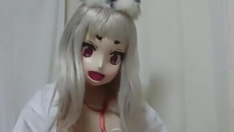 Kitsune V Kigurumi Oblečení V Sólovom Videu O Masturbácii