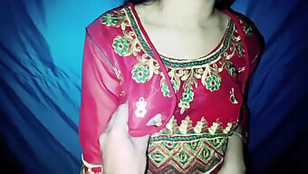 টিন (18+) ভারতীয় স্ত্রী হার্ড ফাক পেয়েছে