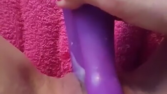 Acted: Speel Met Een Vibrator