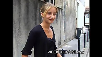 Fresh-Faced Blonde Teen'S First Audition Gets Steamy