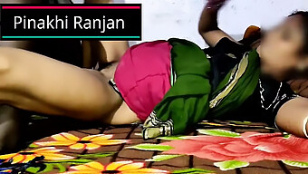 18-Year-Old Indian Girl Shows Off Her Dick And Anal Skills On Webcam