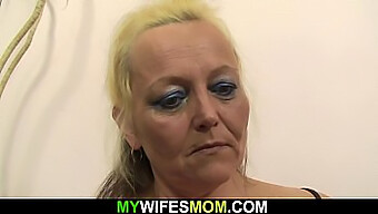 Hårig Fitta: Gammal Milf Tabu Sex