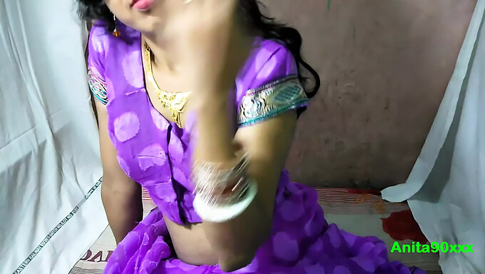 Bhabhi In Saree Gets Deepthroat And Cum In Mouth