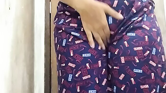 Homemade Video Of Indian College Girl And Boyfriend